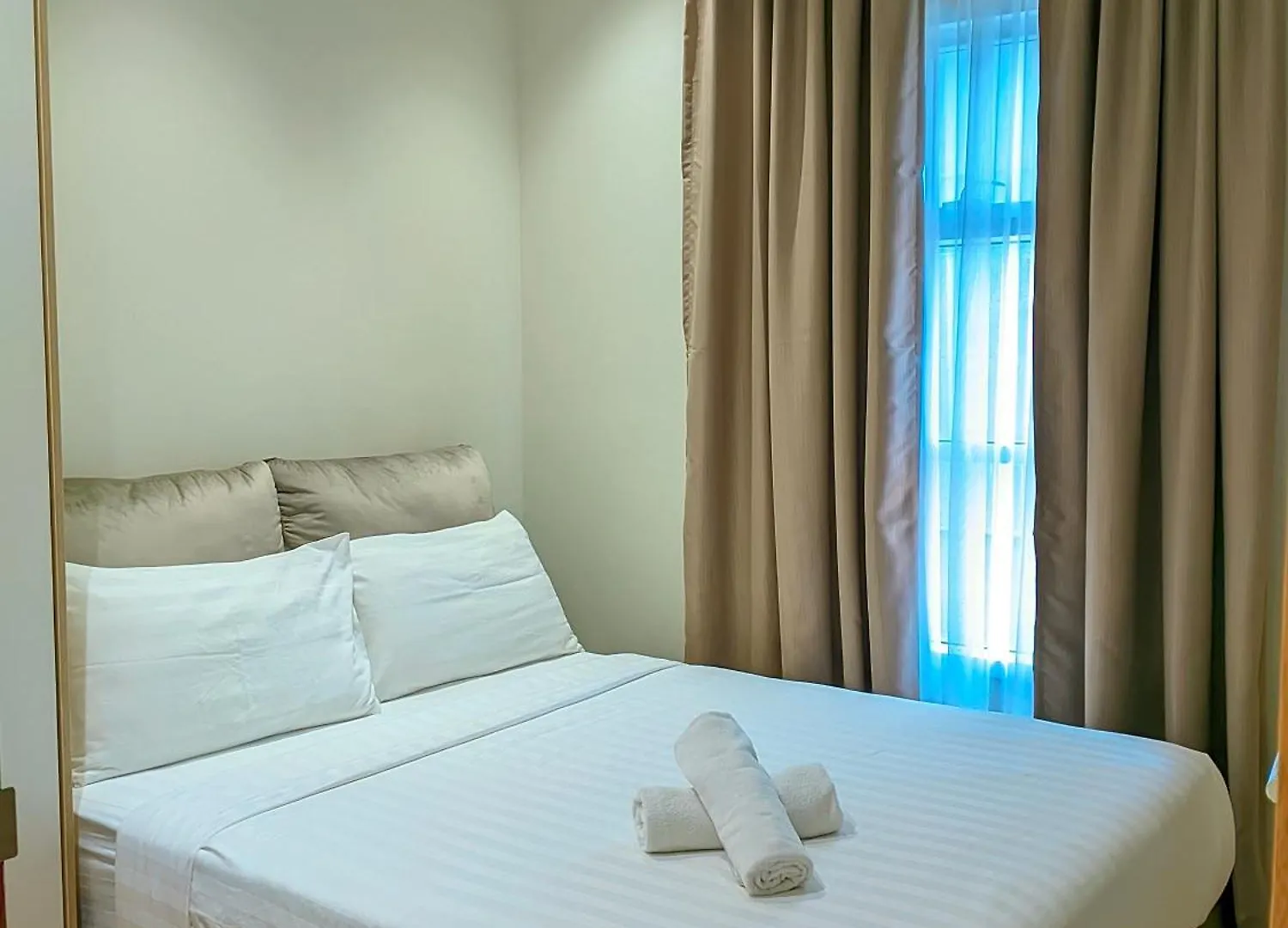 Sky Suites Klcc By Mdl クアラルンプール 0*,  マレーシア